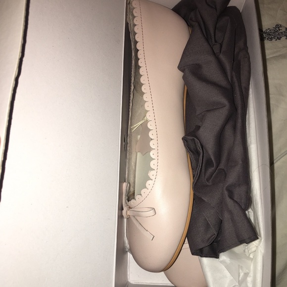 BRAND NEW leather pale pink/ blush ballet flats (sizes 10.5, 1 and 2) - Picture 4 of 4